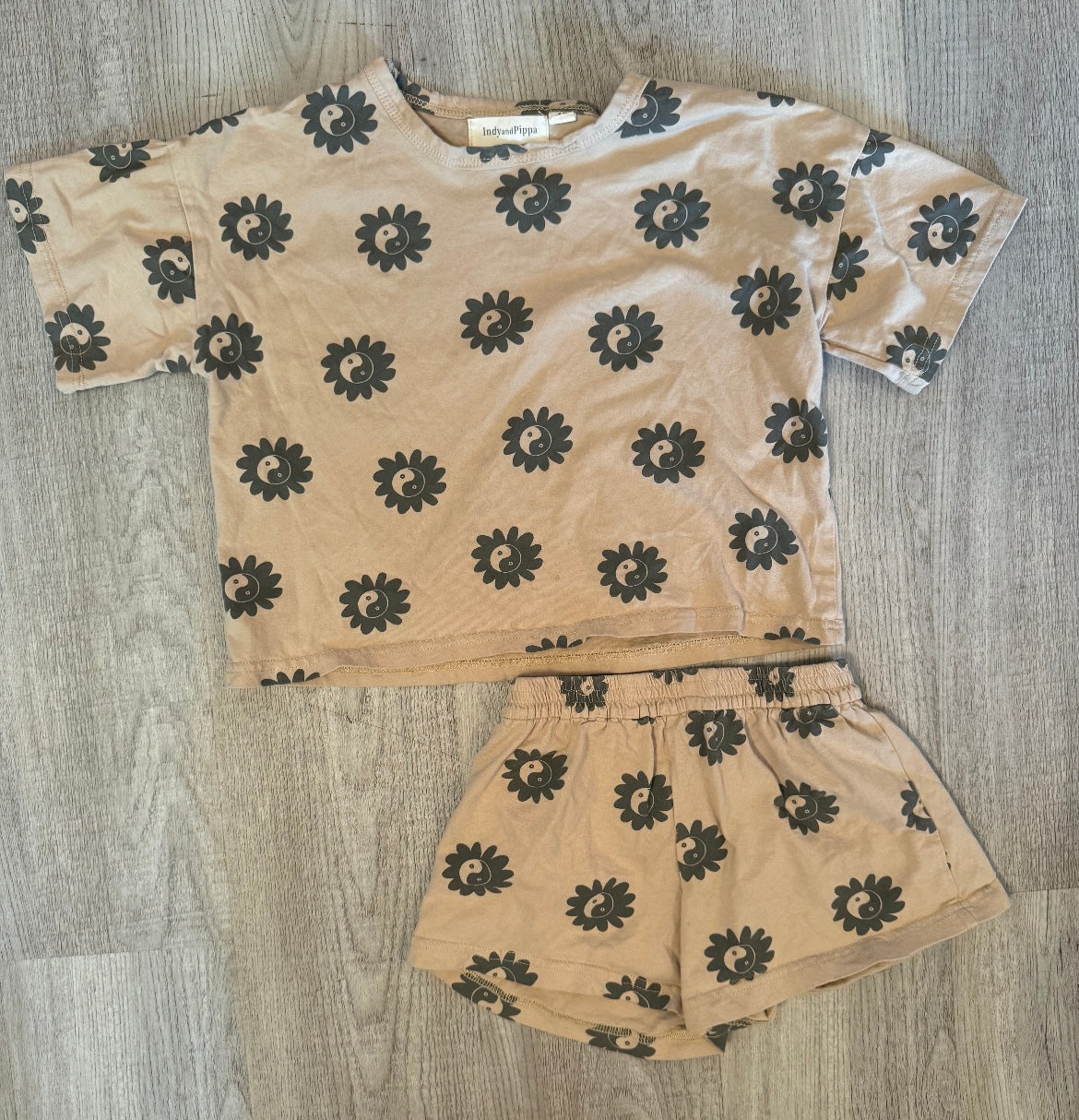 Indy and Pippa Yin and Yang Daydreamer Cotton Matching Set Toddler Girl Size 4T Cream