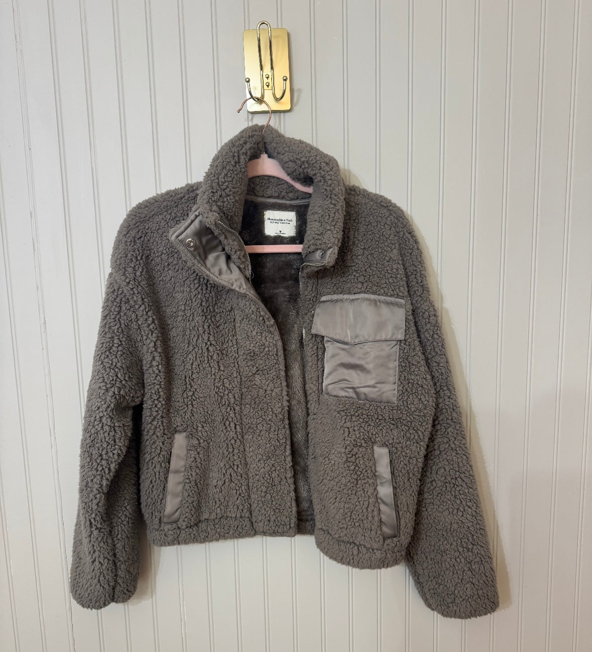 Abercrombie & Fitch Winter Resort Jacket Women’s Medium Gray