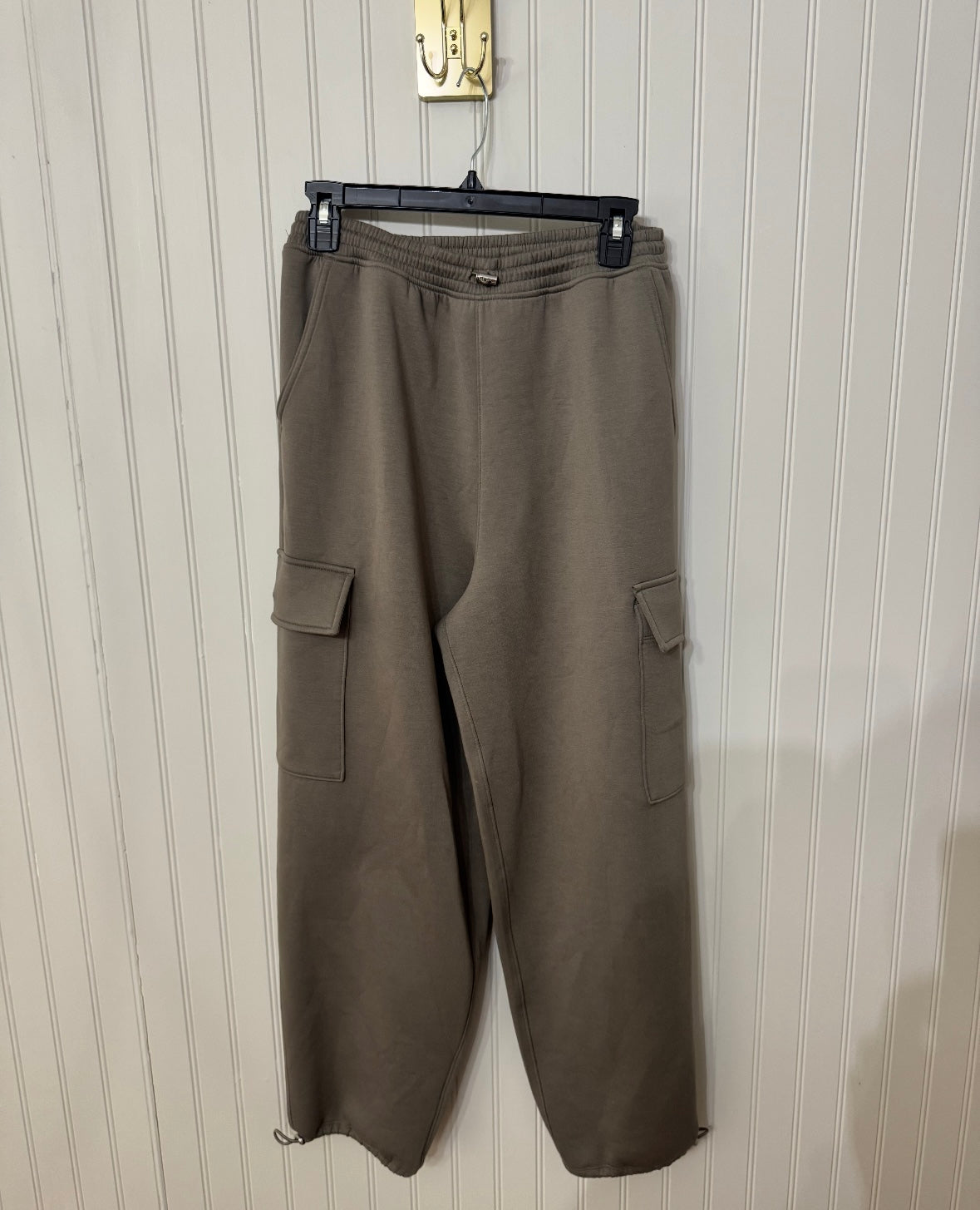 Abercrombie & Fitch YPB neoKNIT Utility Jogger Women’s Medium