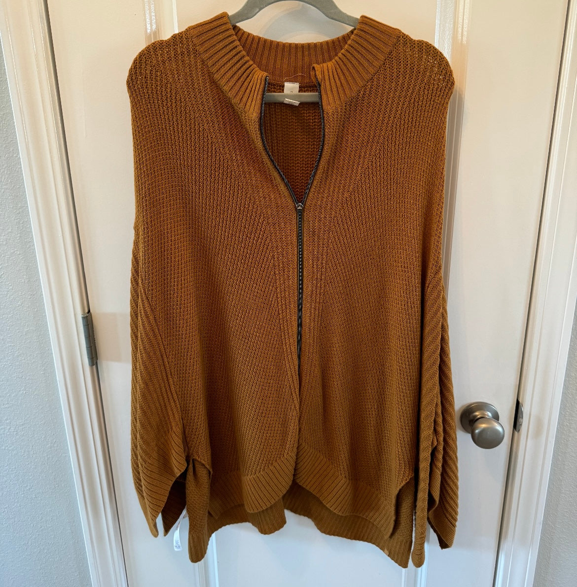 Lululemon Softer Still Cashmere Cardigan Sweater Women’s Size M/L Brown