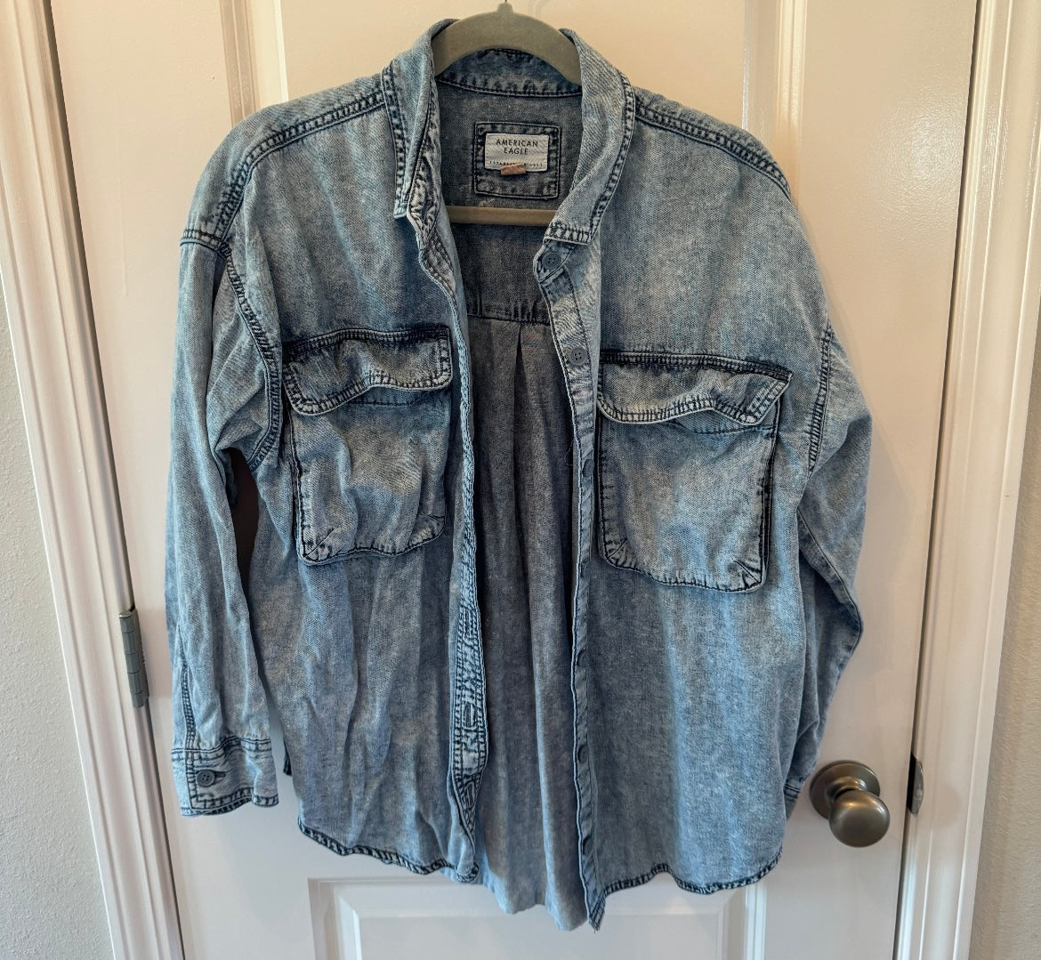 American Eagle Denim Jean Shacket Women’s Size Medium