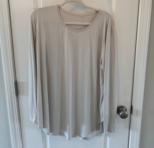 Lululemon Top Women’s Size 12 Light Gray