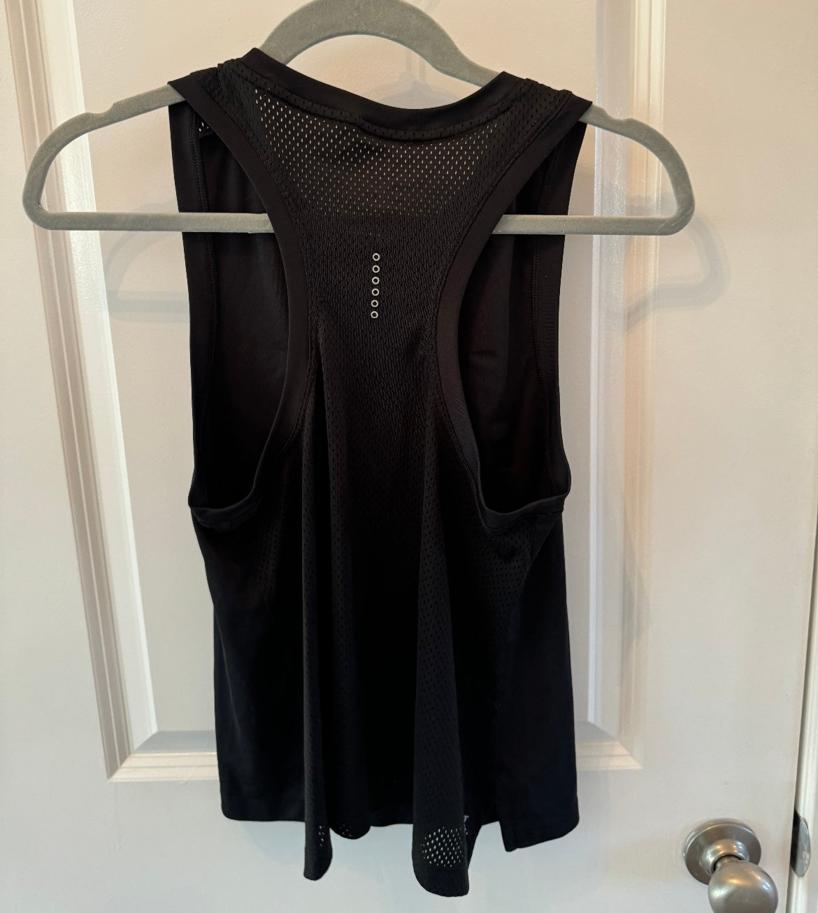 Nike Mesh Active Tank Women’s Size Small Black