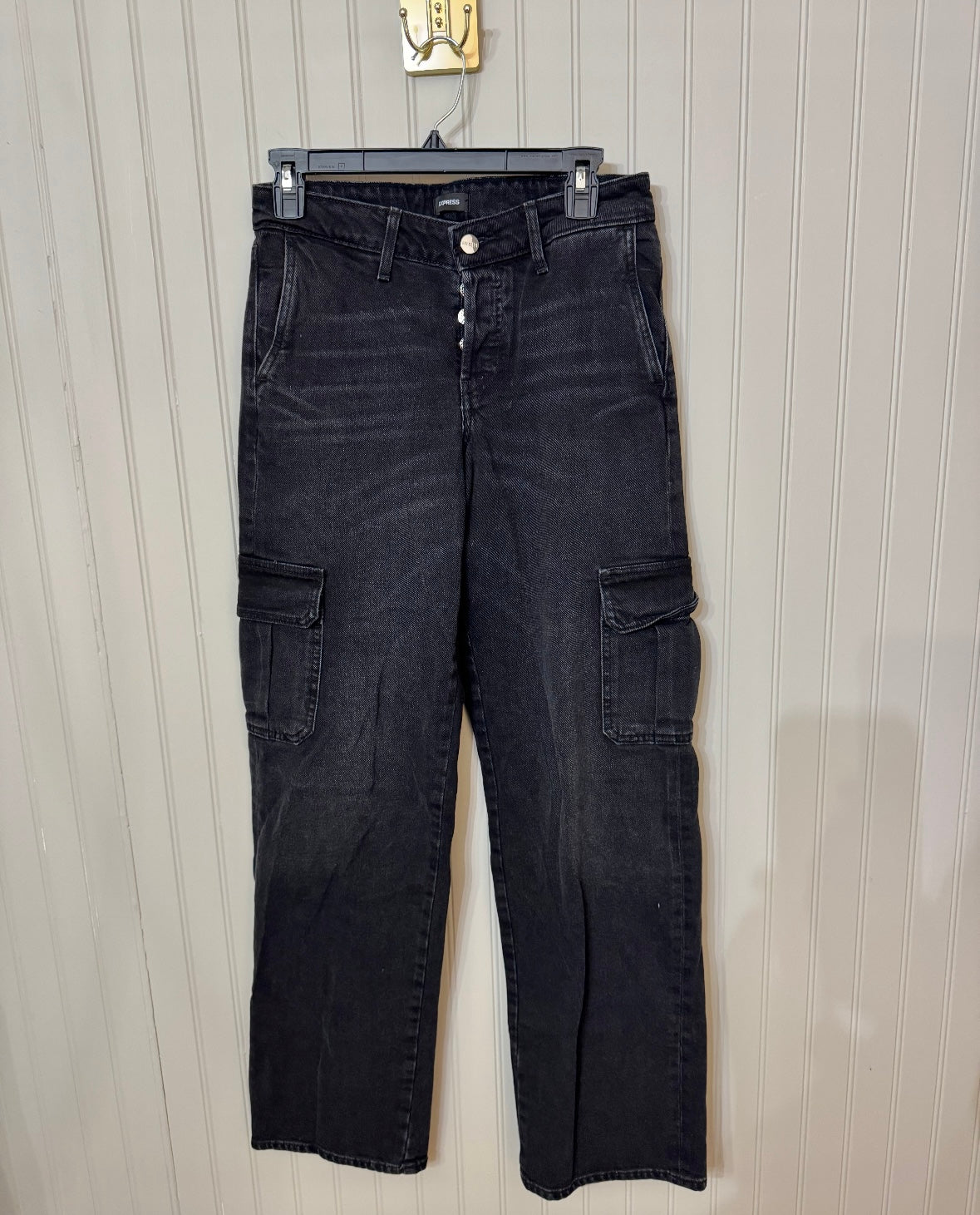 Express Relaxed Straight Cargo Jeans Women’s Size 0 Reg Black