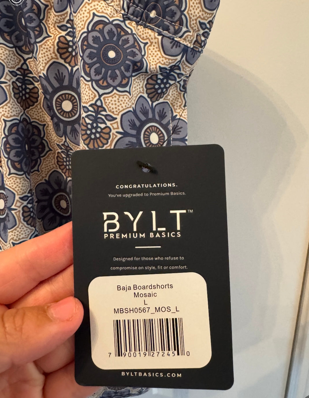 B.Y.L.T. Baja Boardshorts Men’s Large NWT