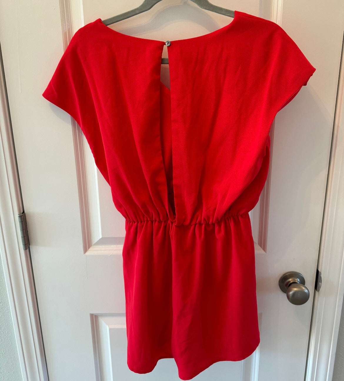 She + Sky Knot Front Romper Women’s Size Medium Red