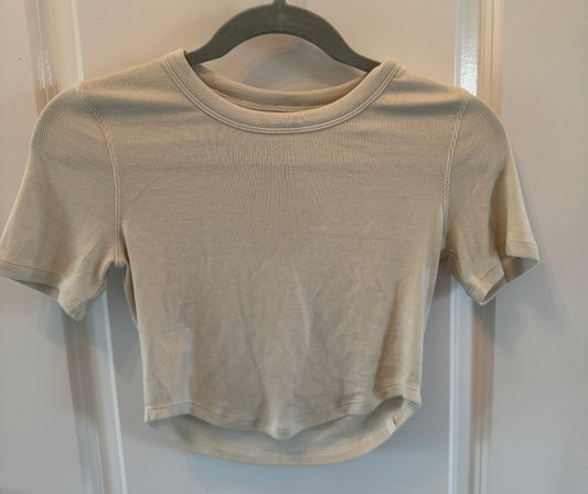 Lululemon Cropped Tee Women’s Size 2 Cream
