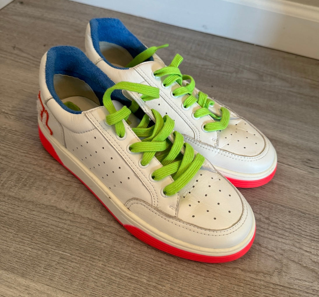 Low Top Sneakers  Women’s Size 40 (U.S. Size 9.5) White Neon