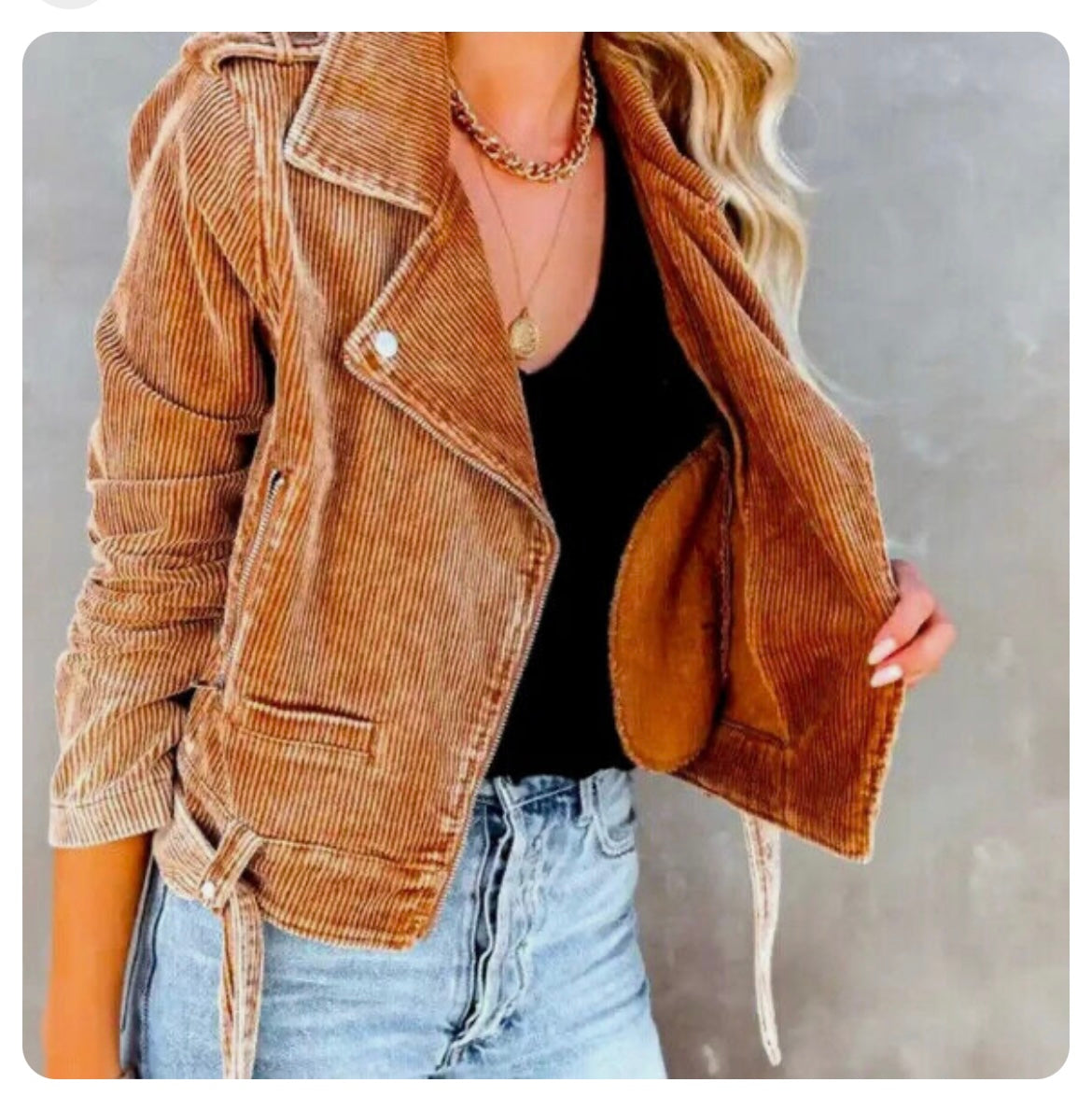 Vici Amaya Pocketed Corduroy
Moto Jacket Women’s Size XL Camel