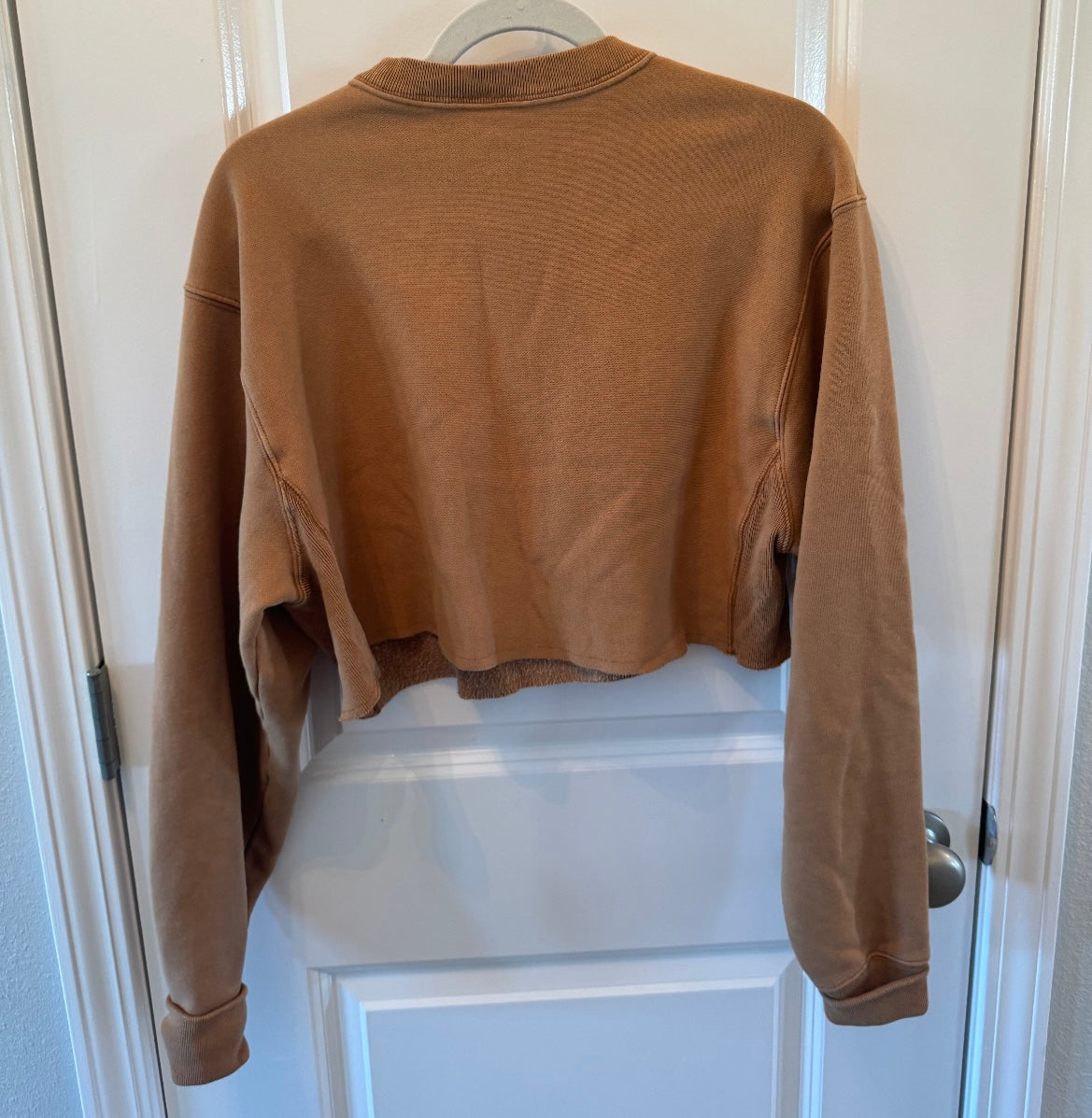 Champion Crewneck Crop Sweatshirt Women’s Size Small Tan