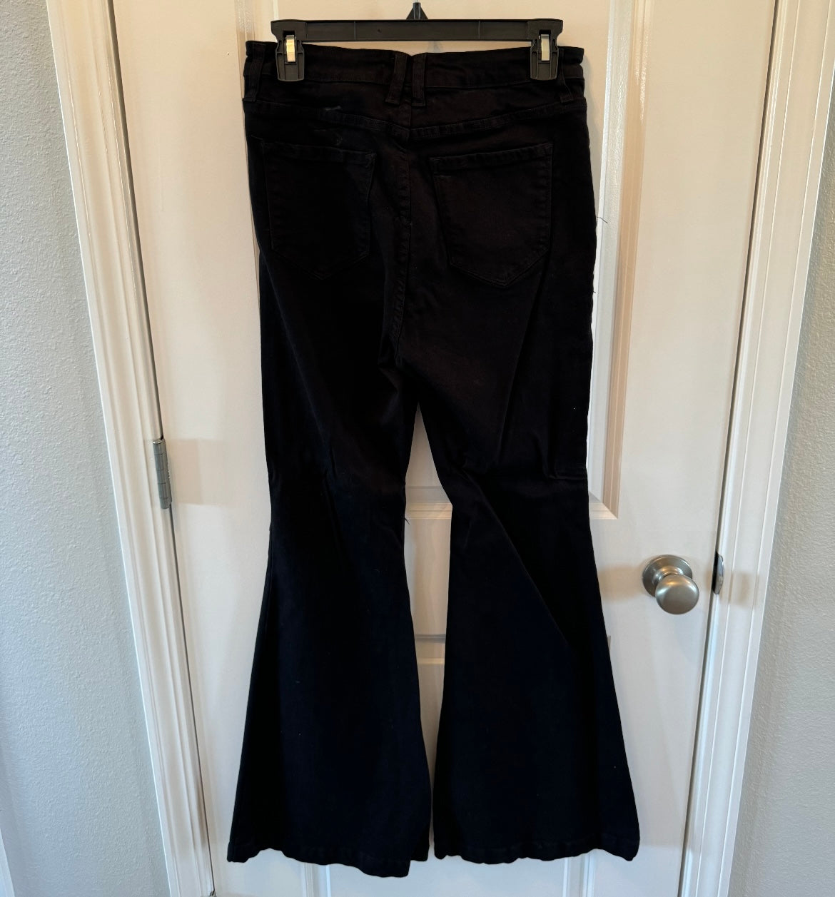 Cello Button Fly Flare Jeans Jr’s Size 11 (Women’s Size 10) Black