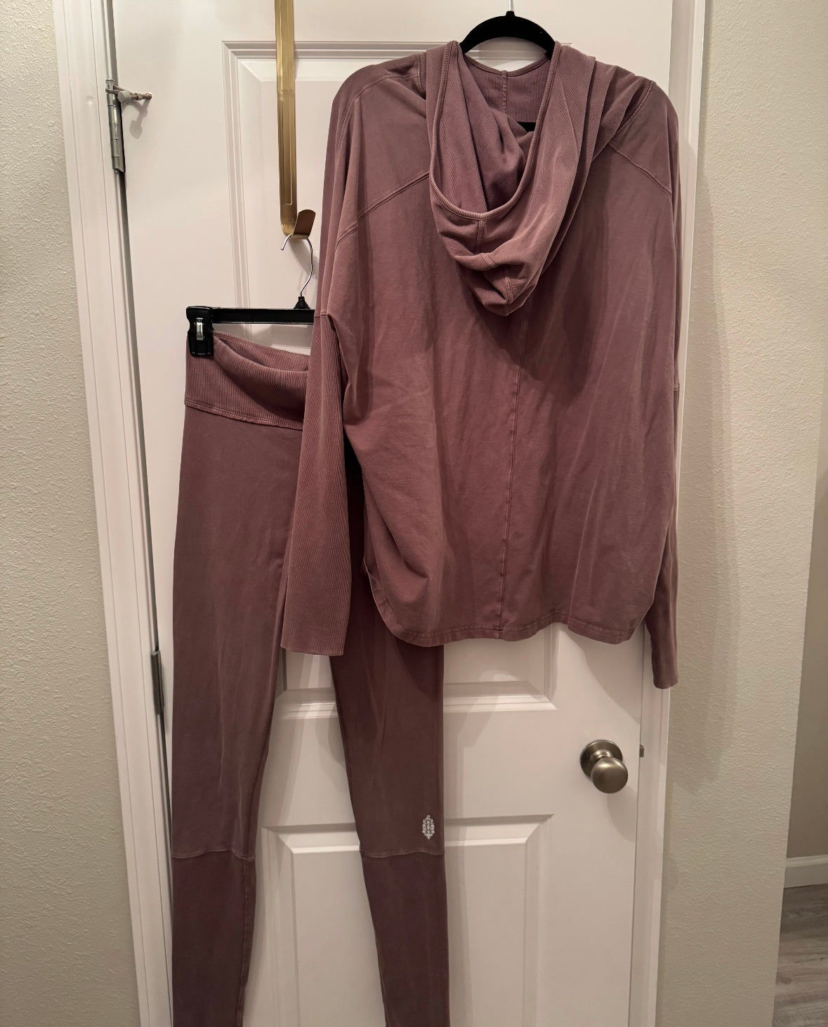 Free People FP Movement Hot Shot Hooded Co-Ord Matching Set Women’s Medium Charcoal Brown