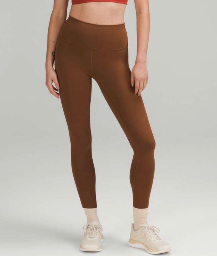 Lululemon Wunder Train HR
Tight 25in Women’s Size 0 Roasted Brown NWT