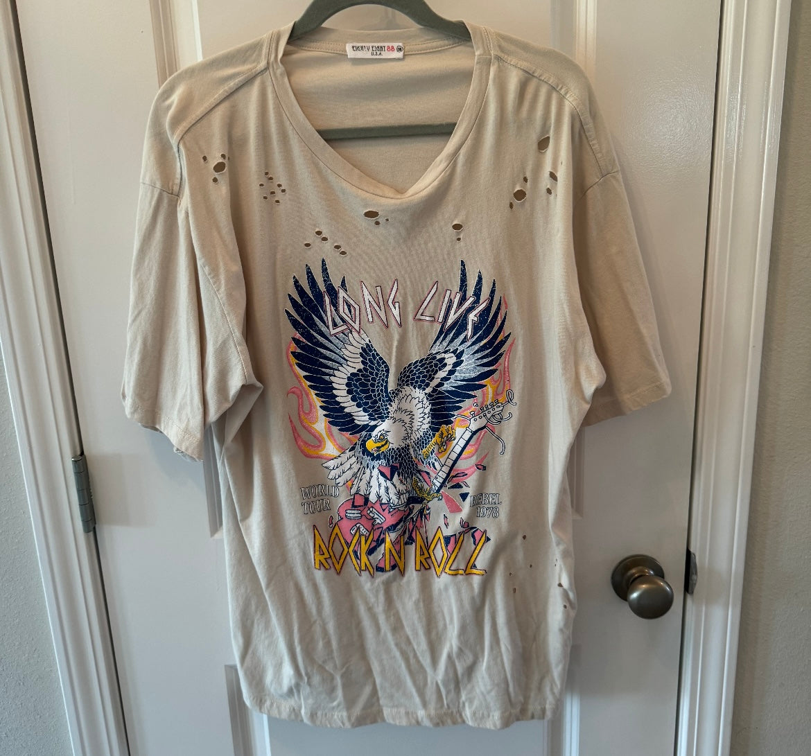 Eagle Long Live Rock n Roll Short Sleeve Graphic Band Tee Women’s Size 1XL Cream