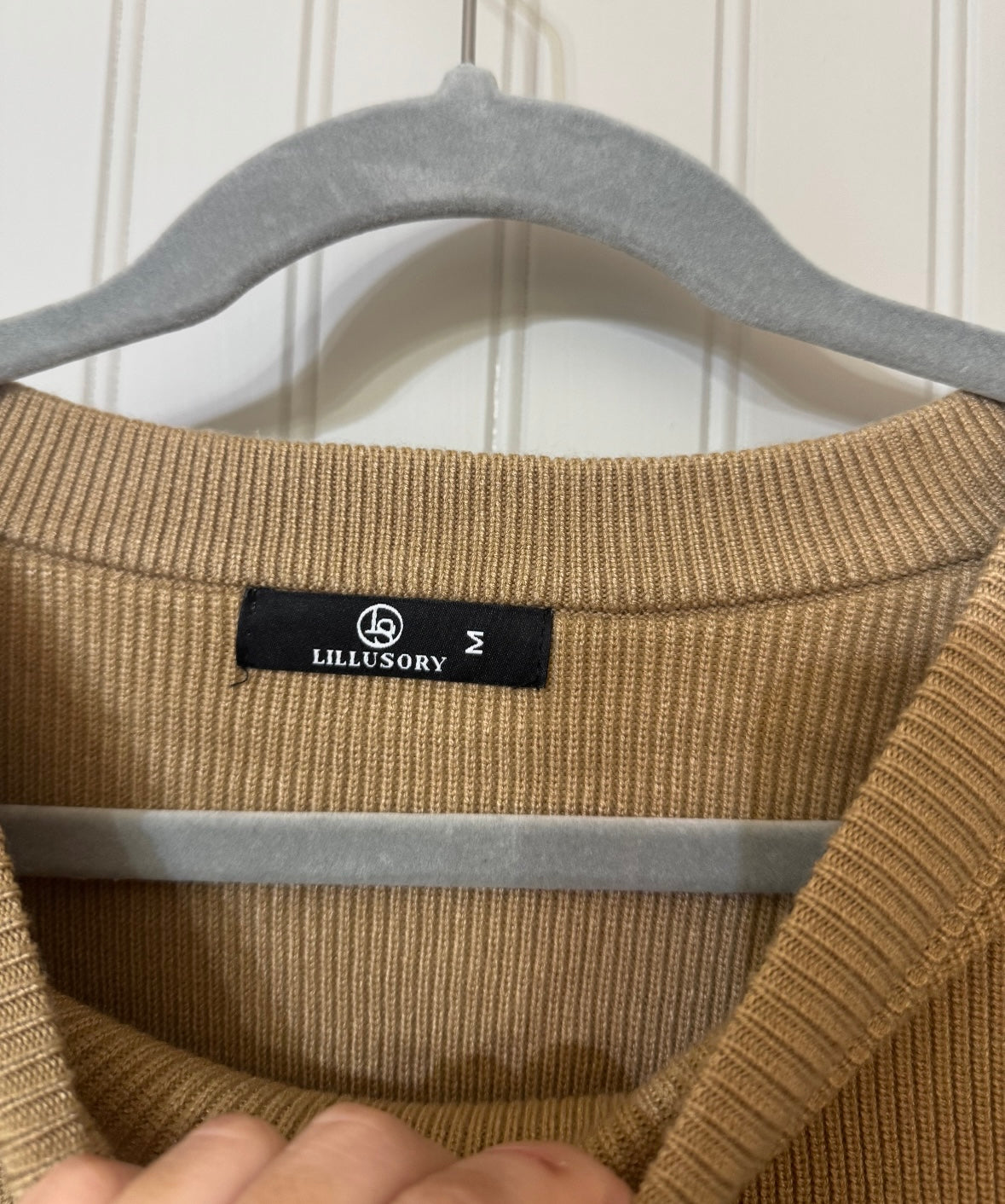 Stripe Crewneck Sweater Women’s Medium Tan