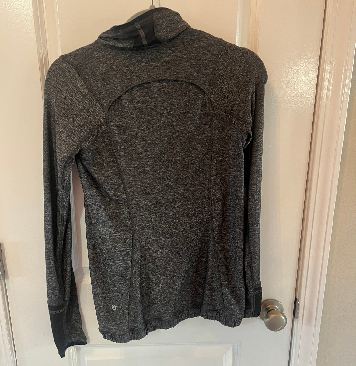 Lululemon Quarter Zip Active Pullover Women’s Size 4 Dark Gray Heather
