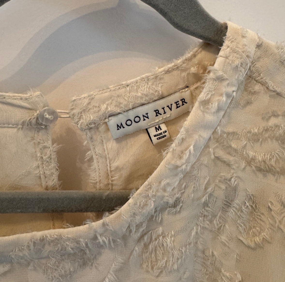 Moon River Lace Top Women’s Medium Cream