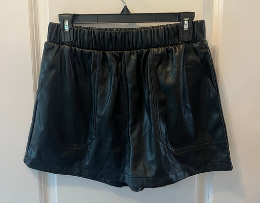 Steve Madden Faux the Record Leather Shorts Women’s Size Medium Black