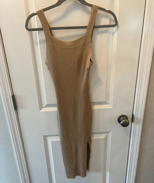 Abercrombie & Fitch Ribbed Knit Midi Dress w Slit Women’s Size Small Tan