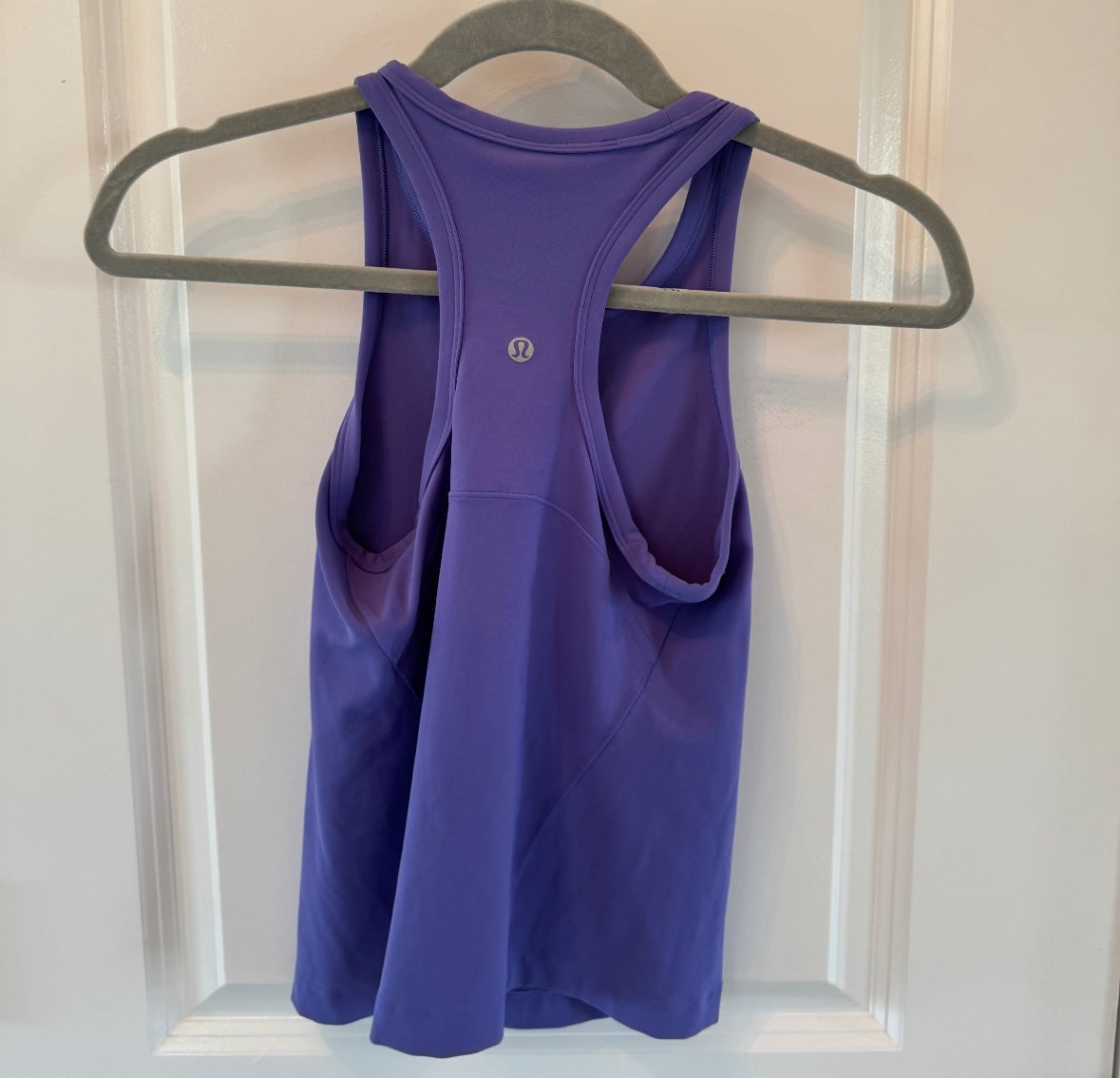 Lululemon Active Tank Women’s Size 4 Purple