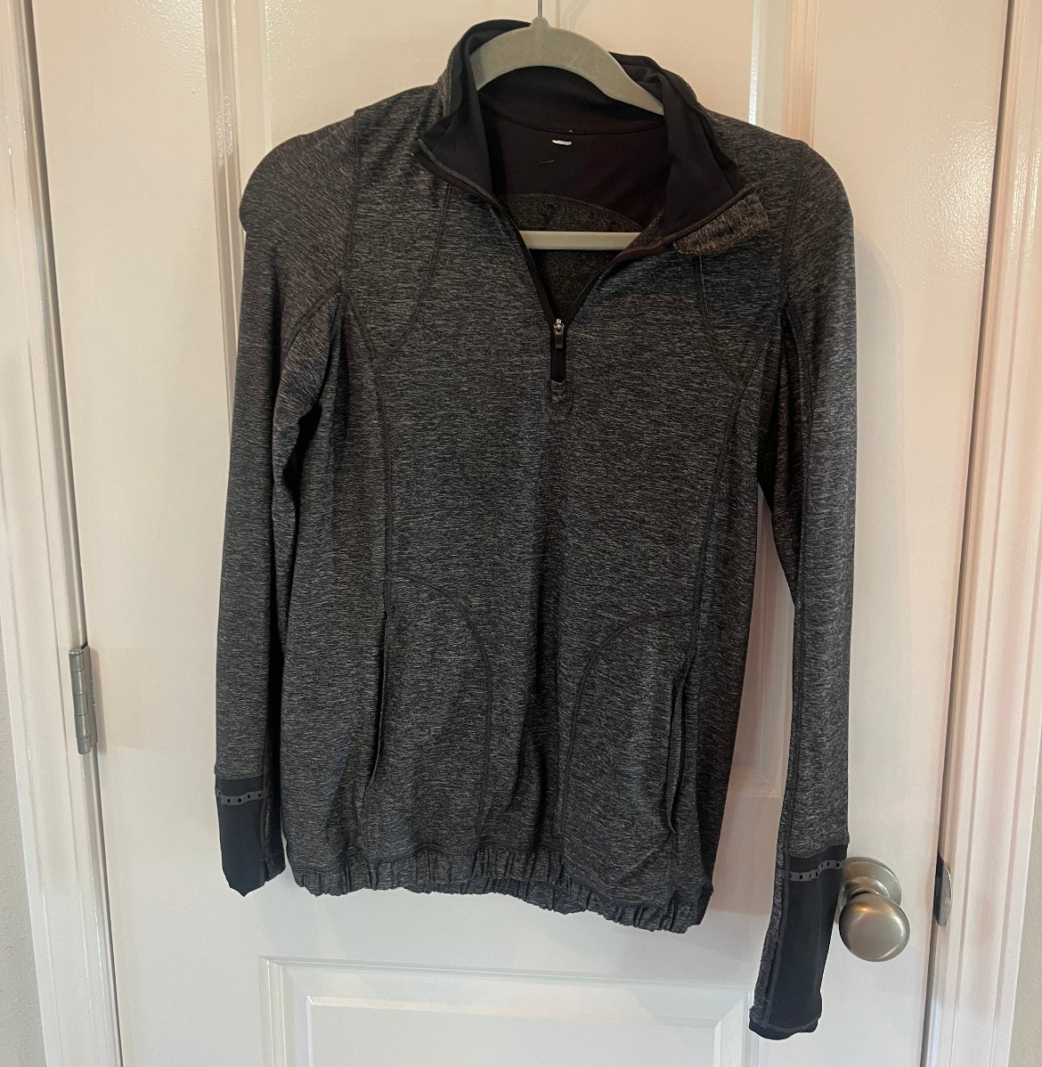 Lululemon Quarter Zip Active Pullover Women’s Size 4 Dark Gray Heather