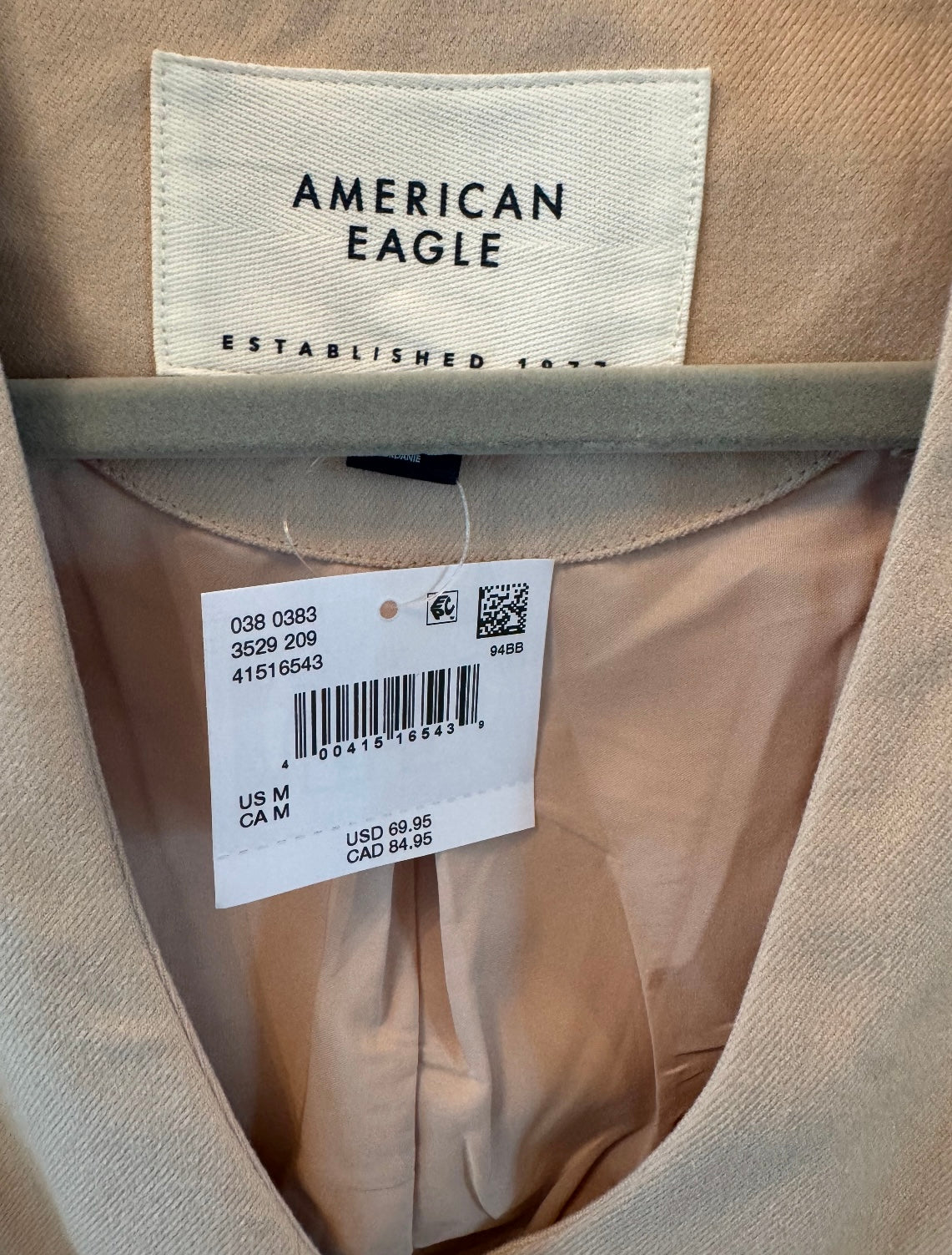 American Eagle Vest Women’s Medium Tan NWT