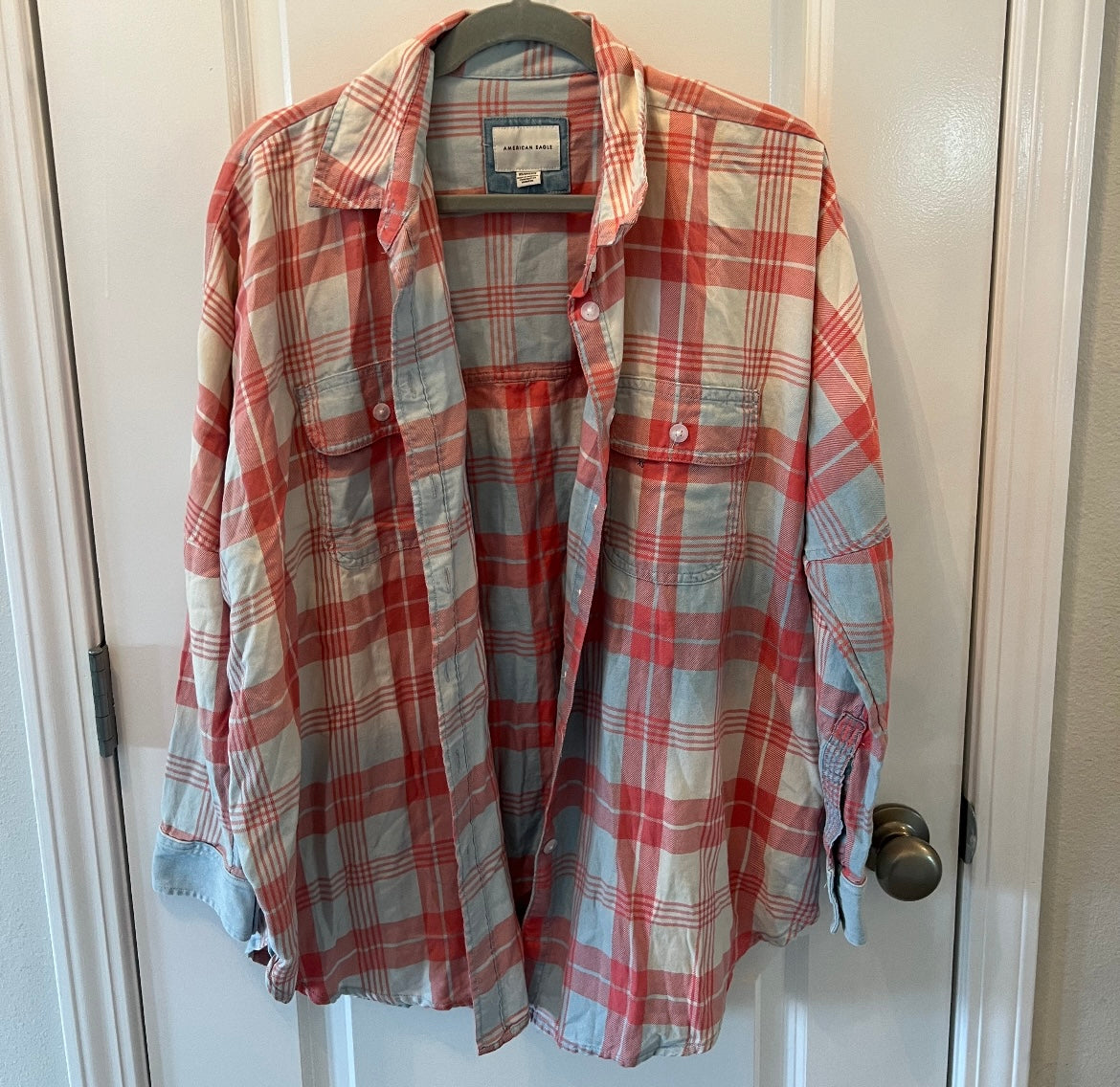 American Eagle Plaid Button Front Long Sleeve Shirt Women’s Size XS Red