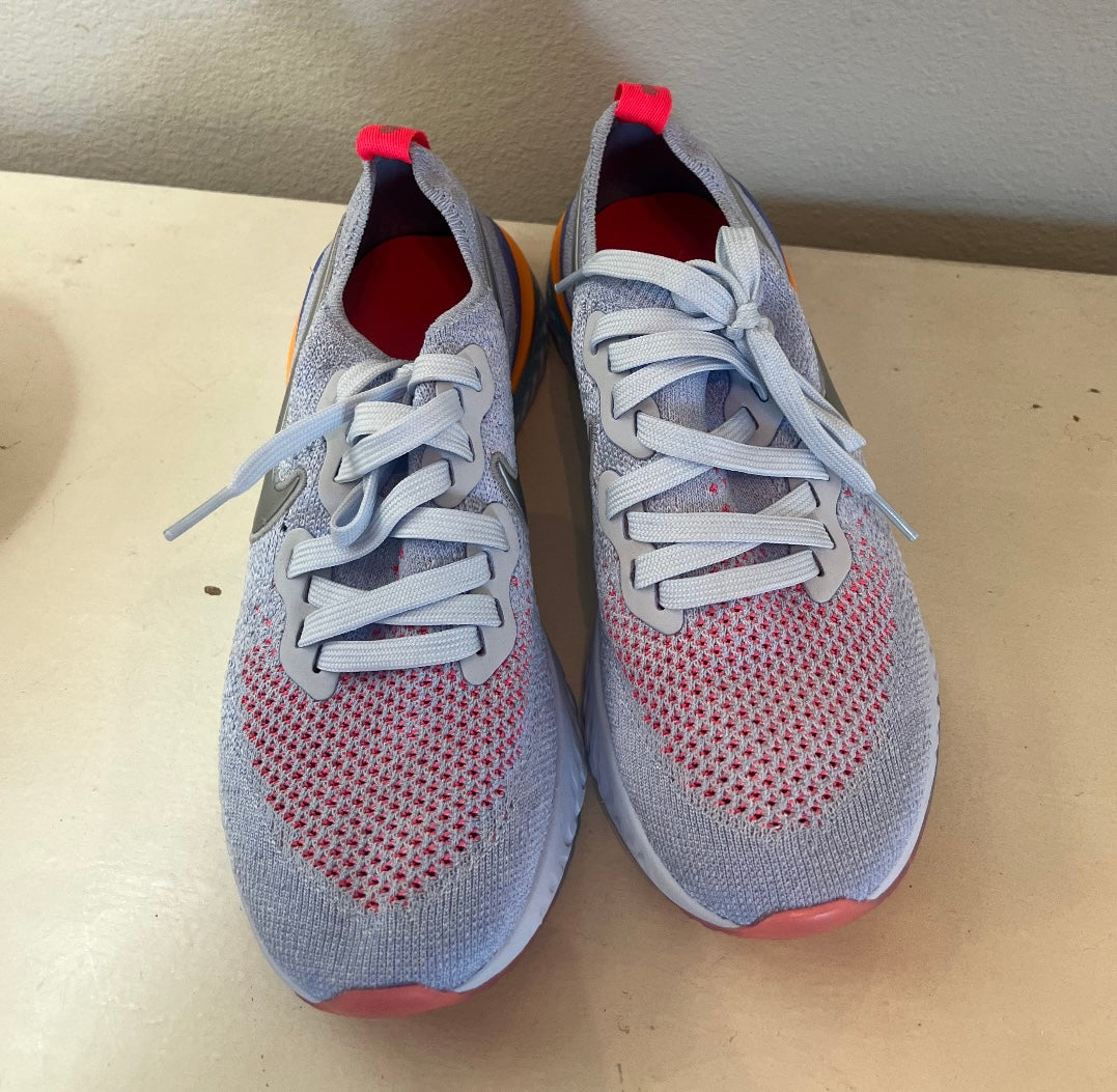 Nike Sneakers Women’s Size 6.5/Big Kids Size 5Y