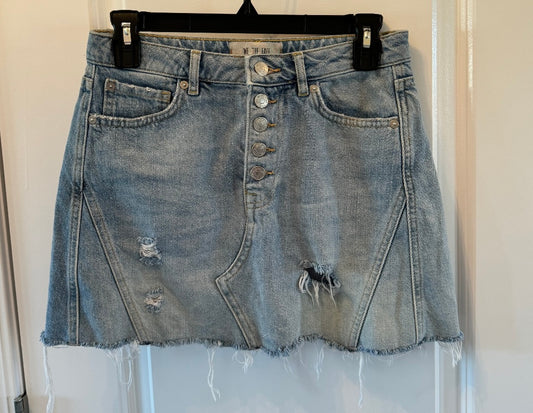 Free People We the Free Button Front Distressed Jean Skirt Women’s Size 25 Light Wash