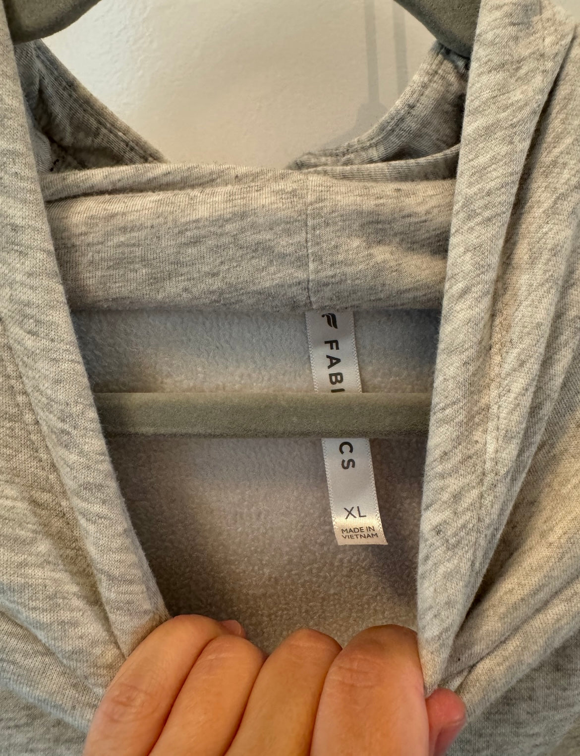 Fabletics Hoodie Women’s Size XL Heather Gray