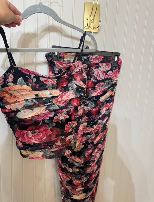 Express Floral Mesh Two Piece Set Women’s Medium/Large