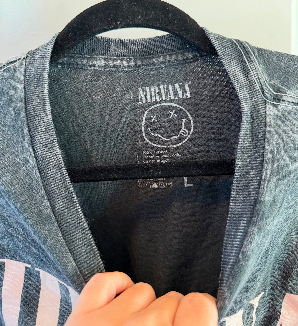 Nirvana Band Tee Unisex Adult Size Large Black