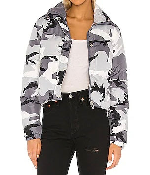 Revolve Superdown Camo Heidi Puffer Jacket Women’s Size Small Black