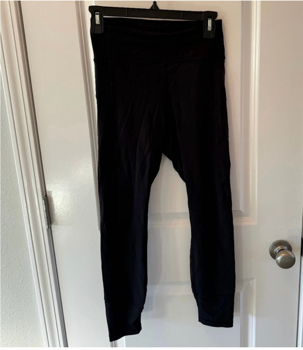 Lululemon High Rise Crop Leggings Women's 6 Black