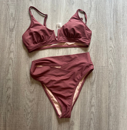 High Rise Bikini Women’s Size Medium Plum