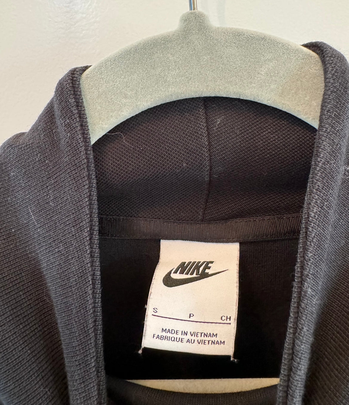 Nike Tech Fleece Mock Neck Pullover Women’s Size Small Black