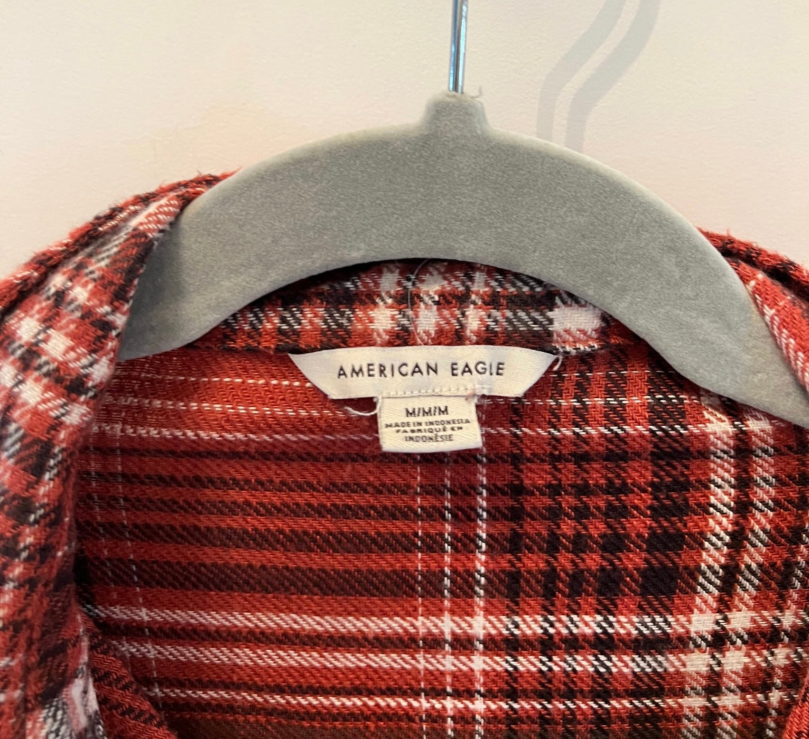 American Eagle Plaid Flannel Women’s Size Medium Burnt Orange