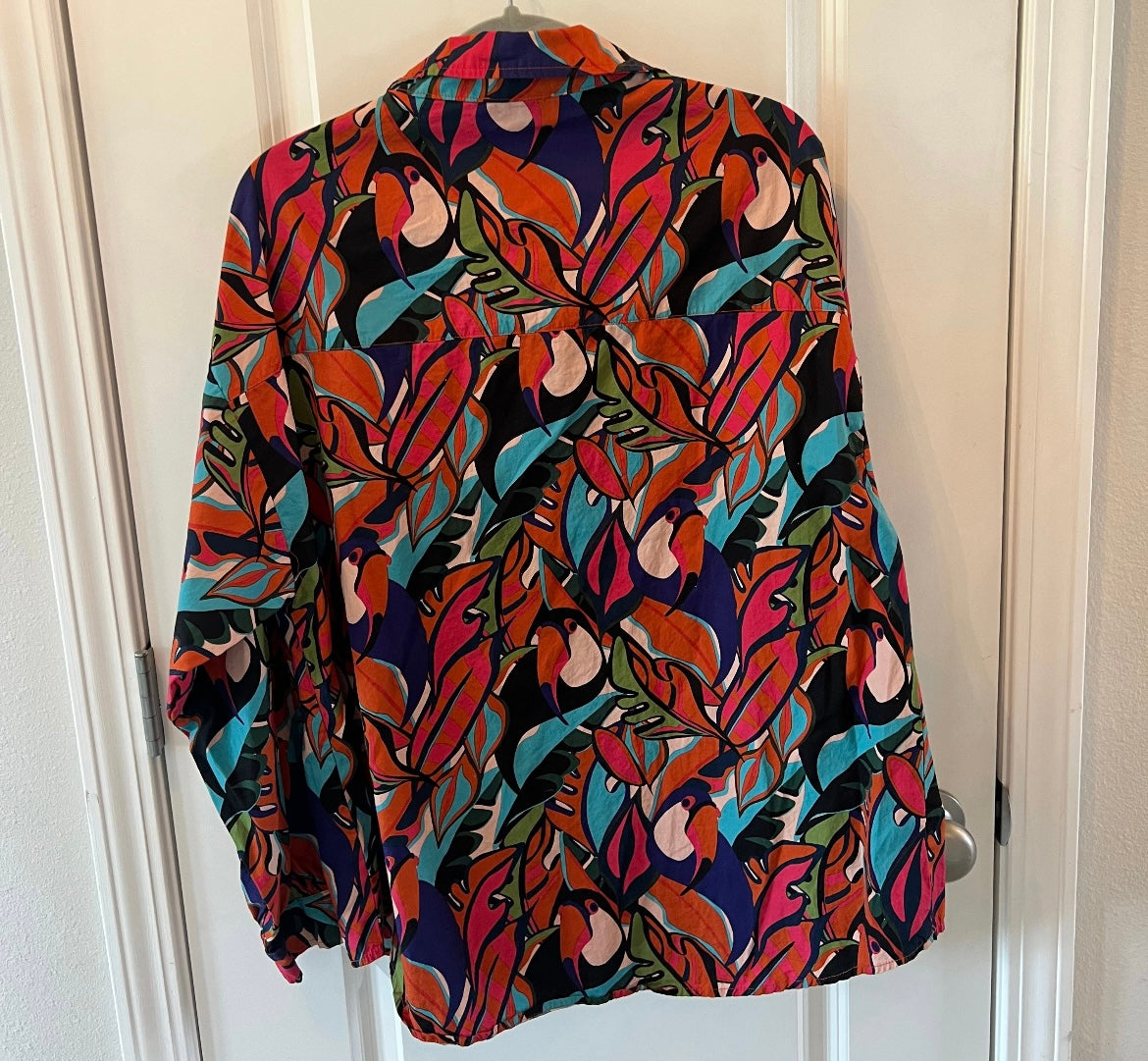 Palms Away Print Button Down Top Women’s Size Large Rust