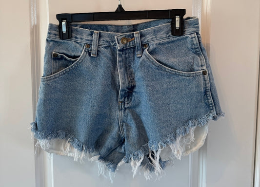 Wrangler Cutoff Denim Shorts Women’s Size 29/8