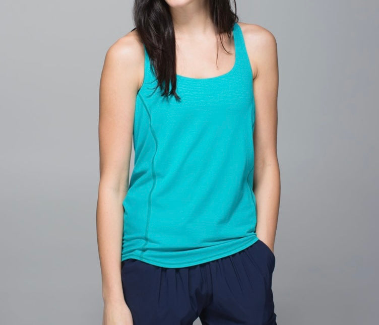 Lululemon Wild Tank Women’s Size 6 Blue Tropics