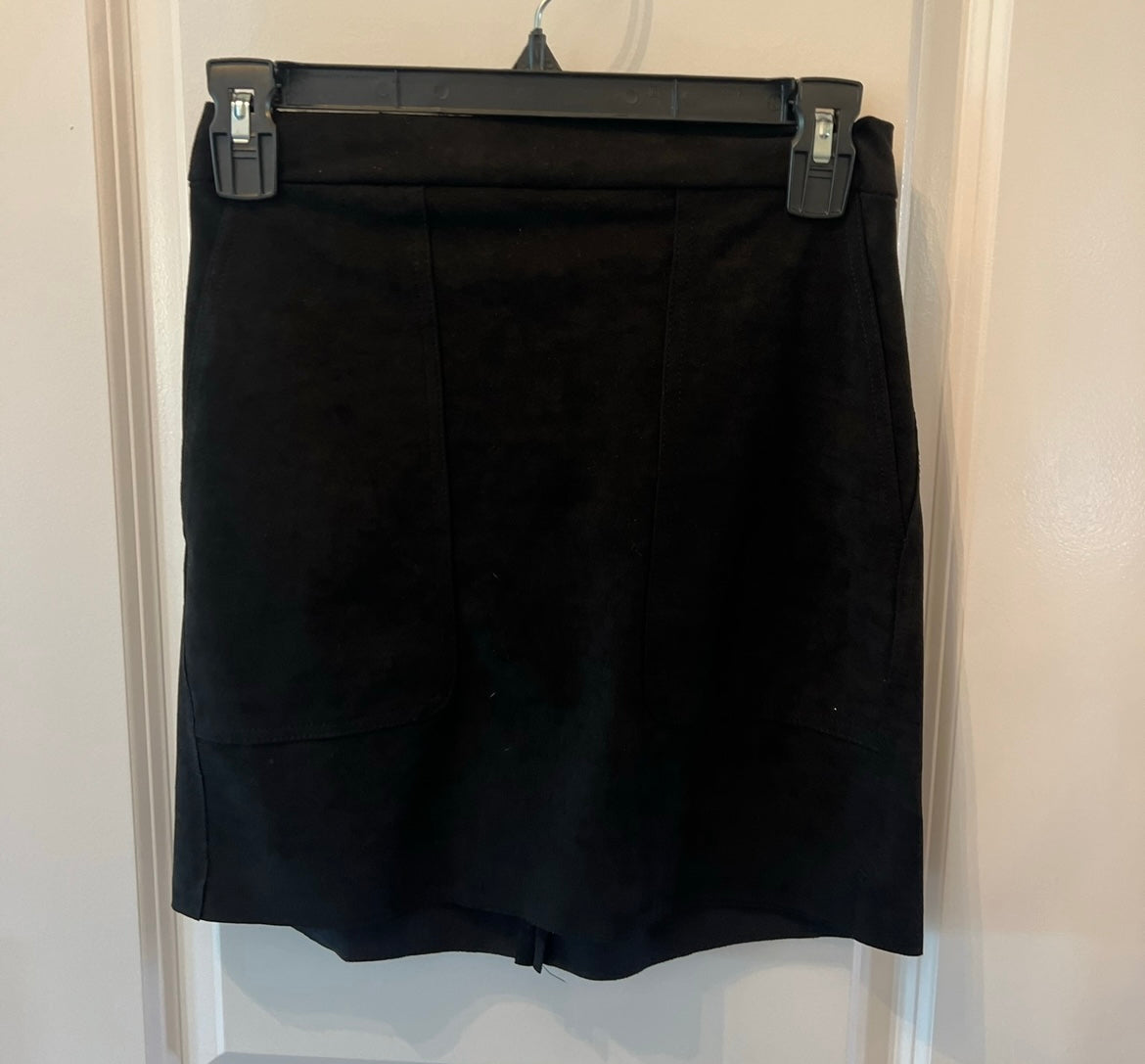 Dress Forum Suede-Y Business Mini Skirt Women’s Size Small Black