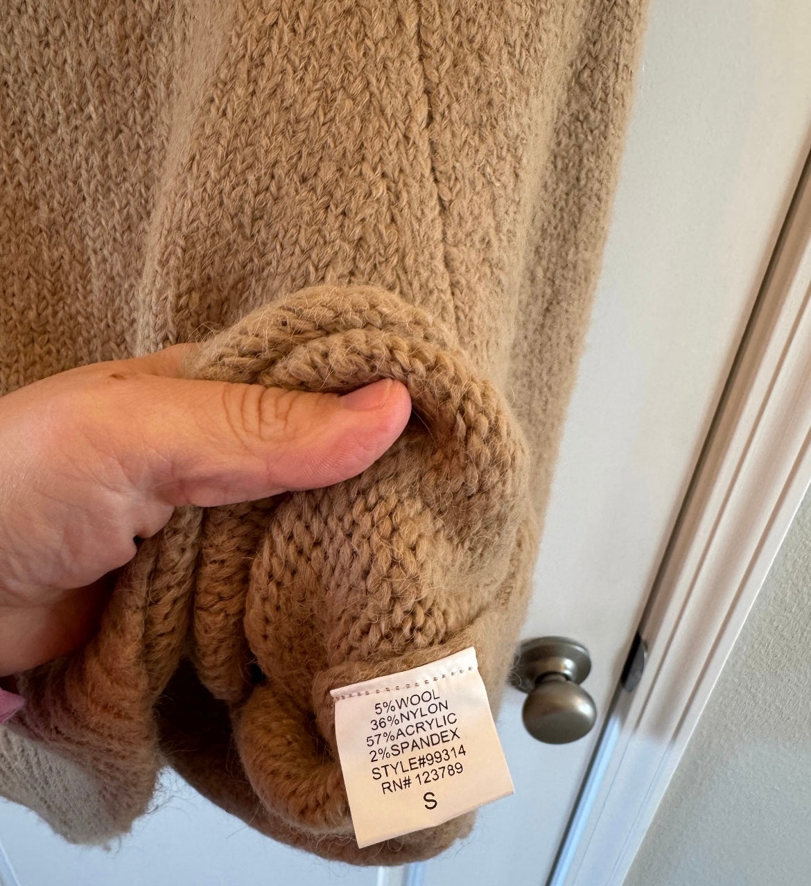 Charlotte Avery Wool Blend Sweater Women’s Small Tan