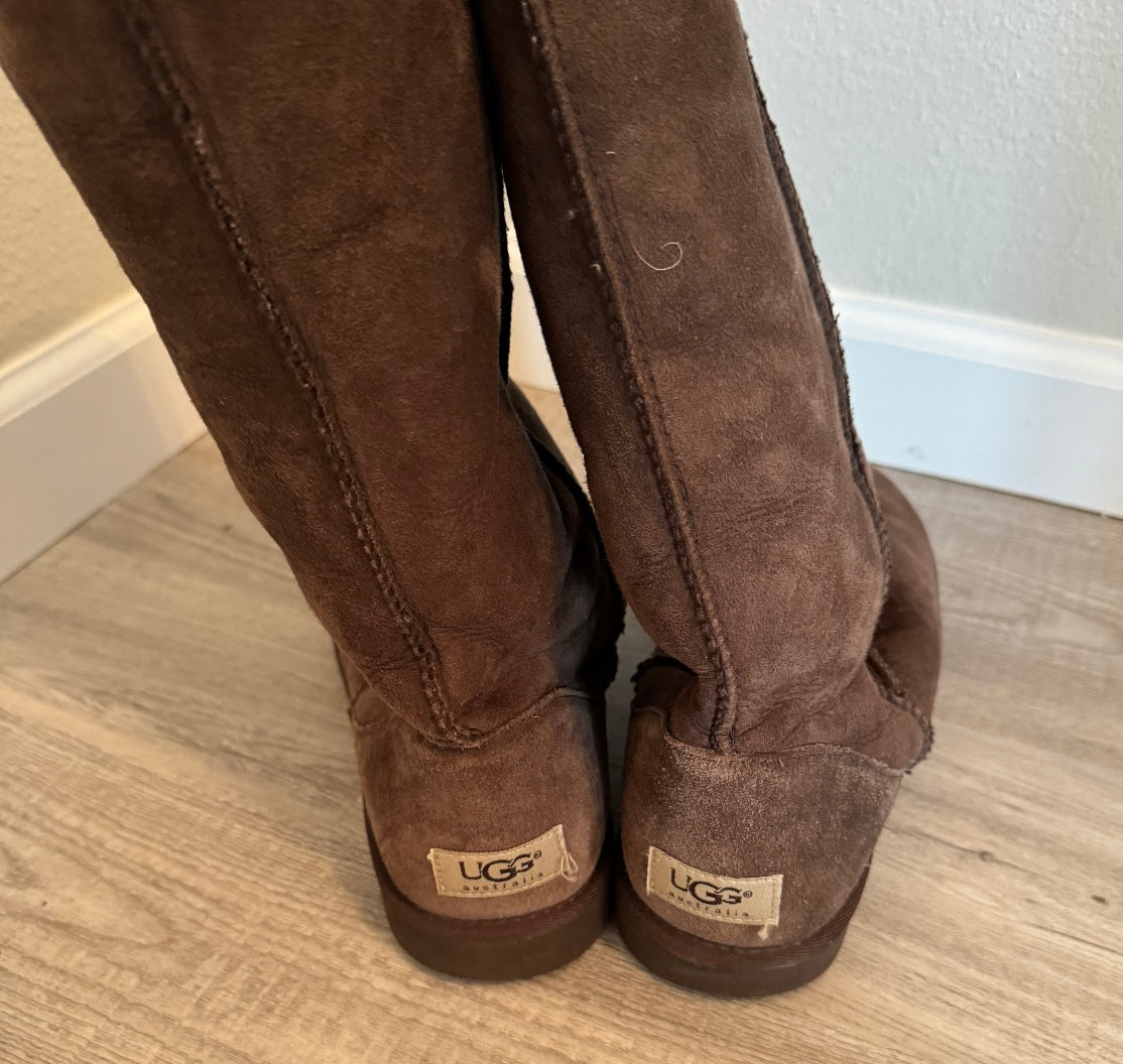 Ugg Classic Tall Boots Women’s Size 9 Chocolate