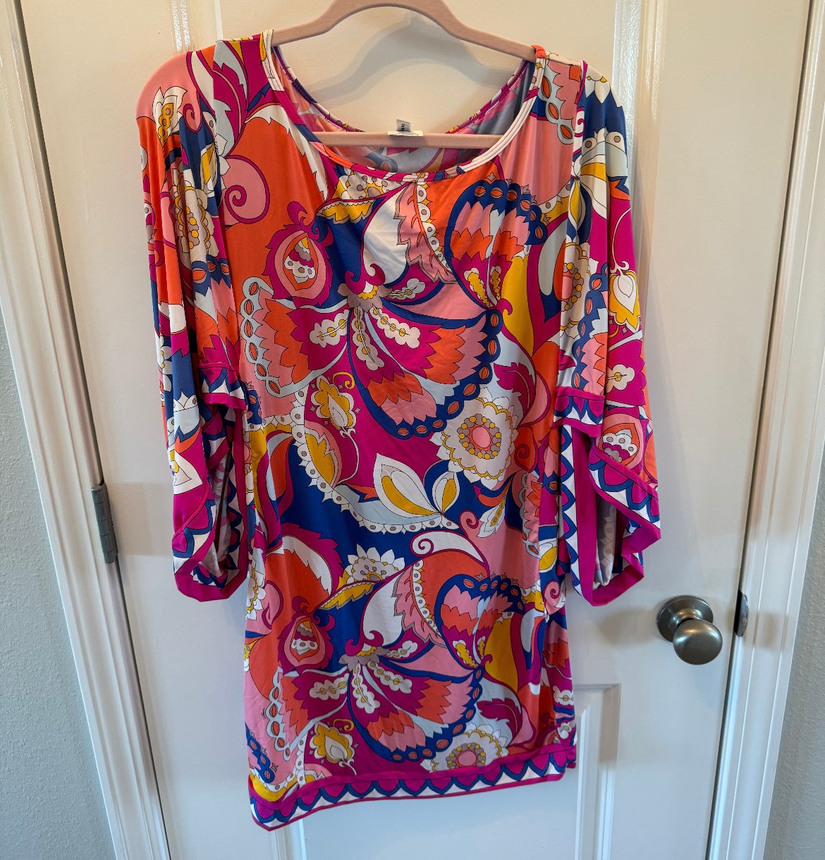 Trina Turk Sevilla Tunic Women’s Size Large Pink Multi