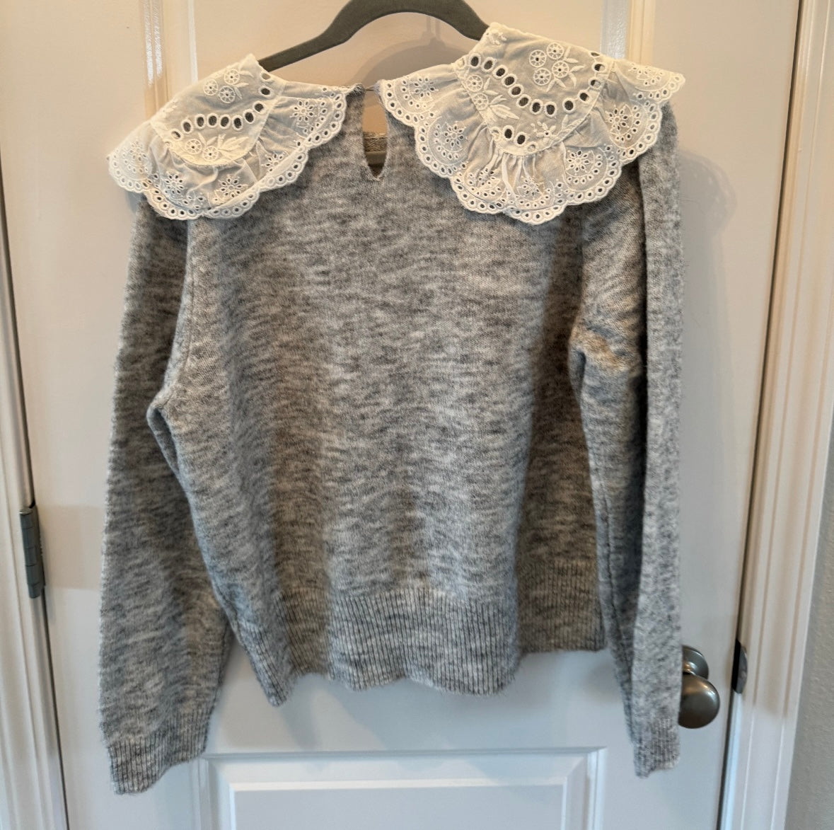Knit Top w Peter Pan Collar Women’s Medium NWT