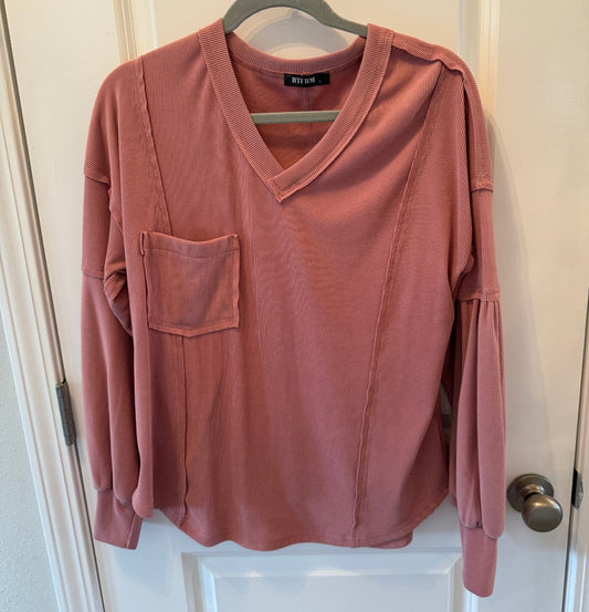 BTFBM Ribbed VNeck Loose Fit Pullover Top Women’s Size Small Mauve