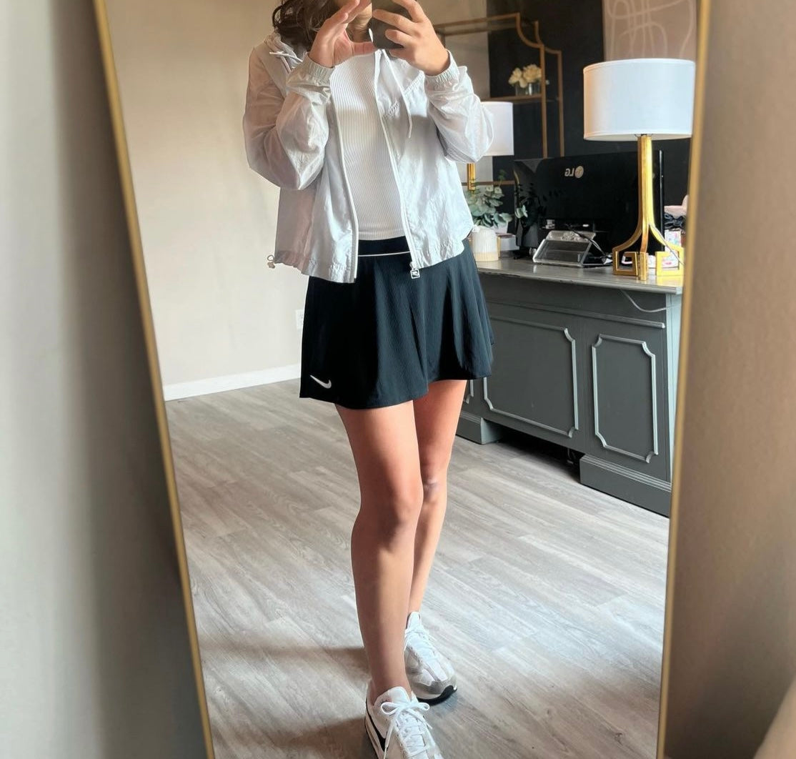 NikeCourt Dri-fit Tennis Skirt Women’s Size Large Black