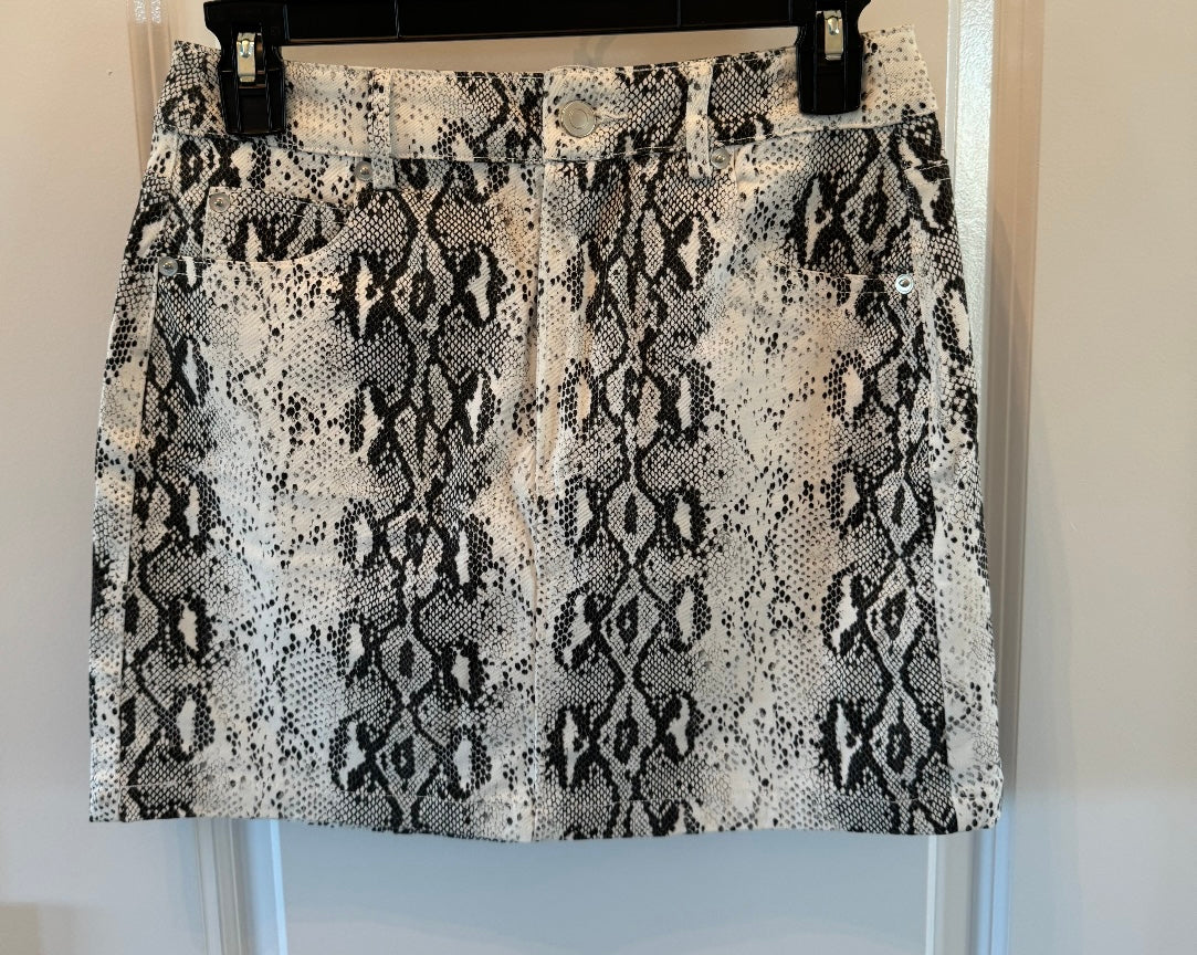 Cotton Candy LA Snakeskin Print Mini Skirt Women’s Size Small Black White