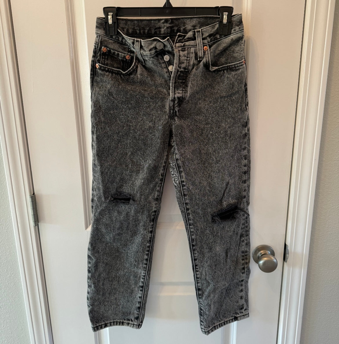 Levi’s Acid Wash Jeans Women’s Size 25x26 Black