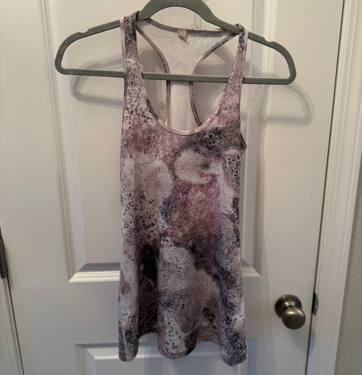 Lululemon Printed Active Tank Women’s Size 6